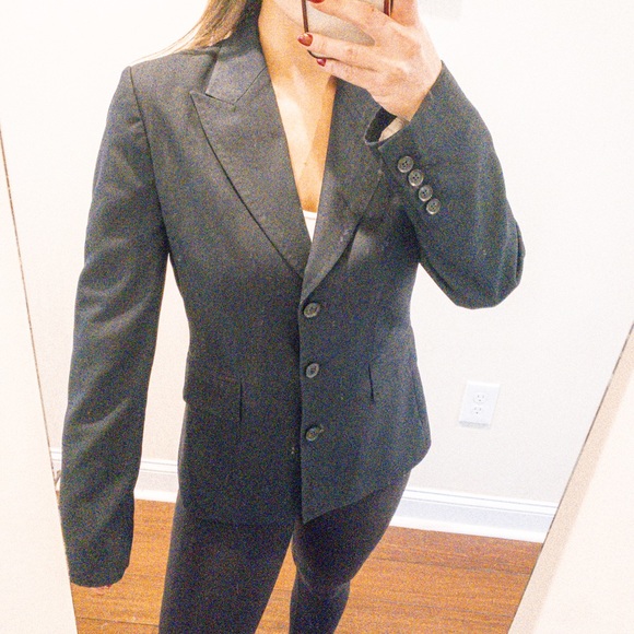 Calvin Klein Navy 3 Button Blazer Size 6 - Picture 3 of 12